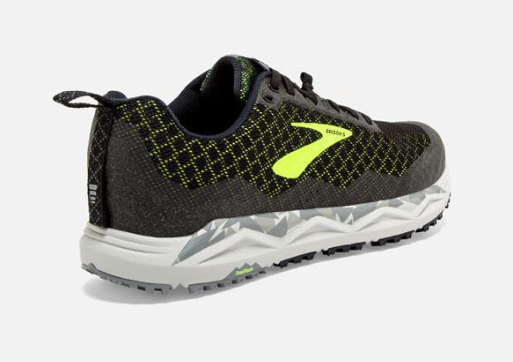 brooks caldera 3 canada