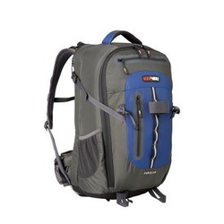 Black Wolf Parallax Camera & Laptop Backpack