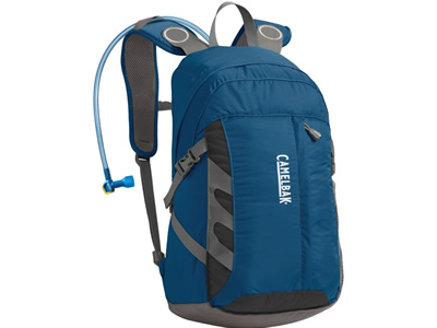  CamelBak Cloud Walker Hydratiion Backpack & 2.0L Reservoir 