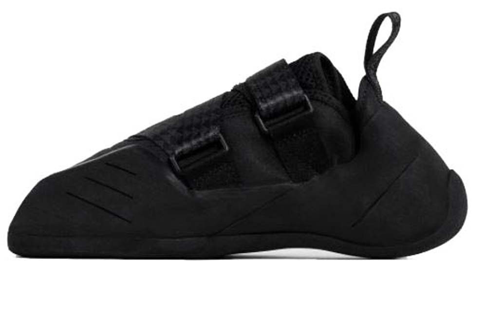 momoa pro climbing shoe