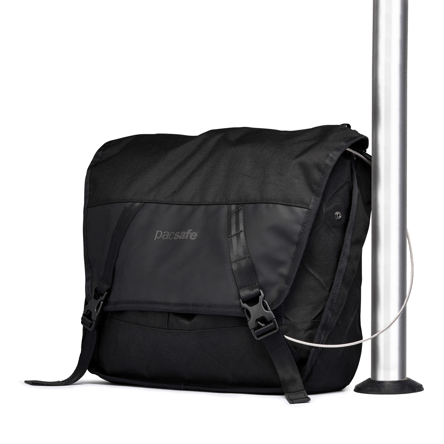 pacsafe ultimatesafe messenger