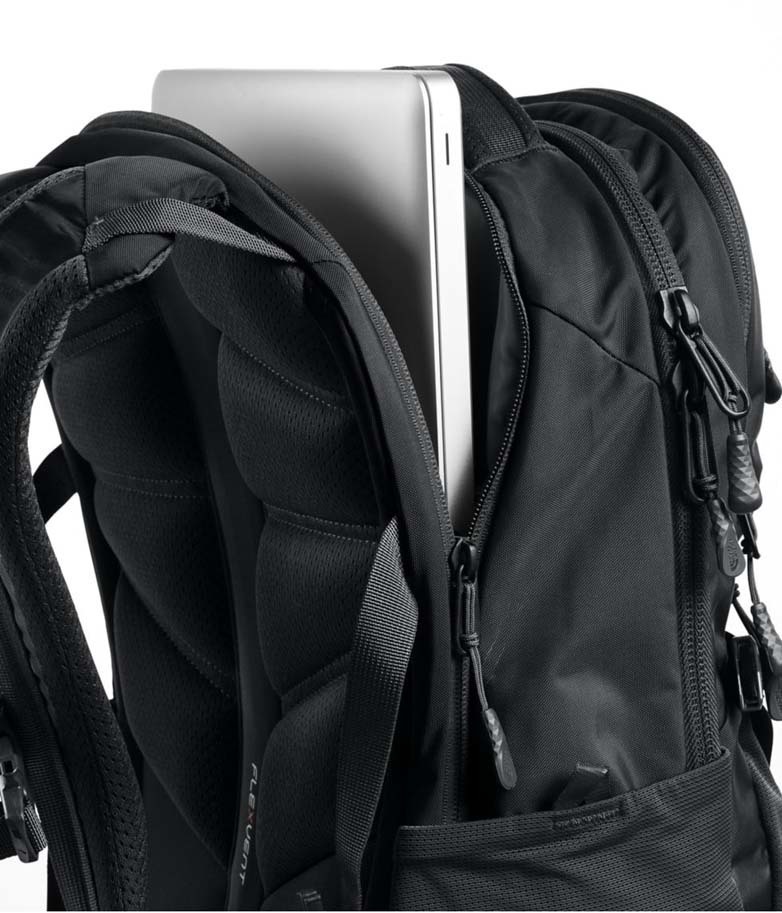 The North Face Recon 30L Laptop Backpack Tnf Black