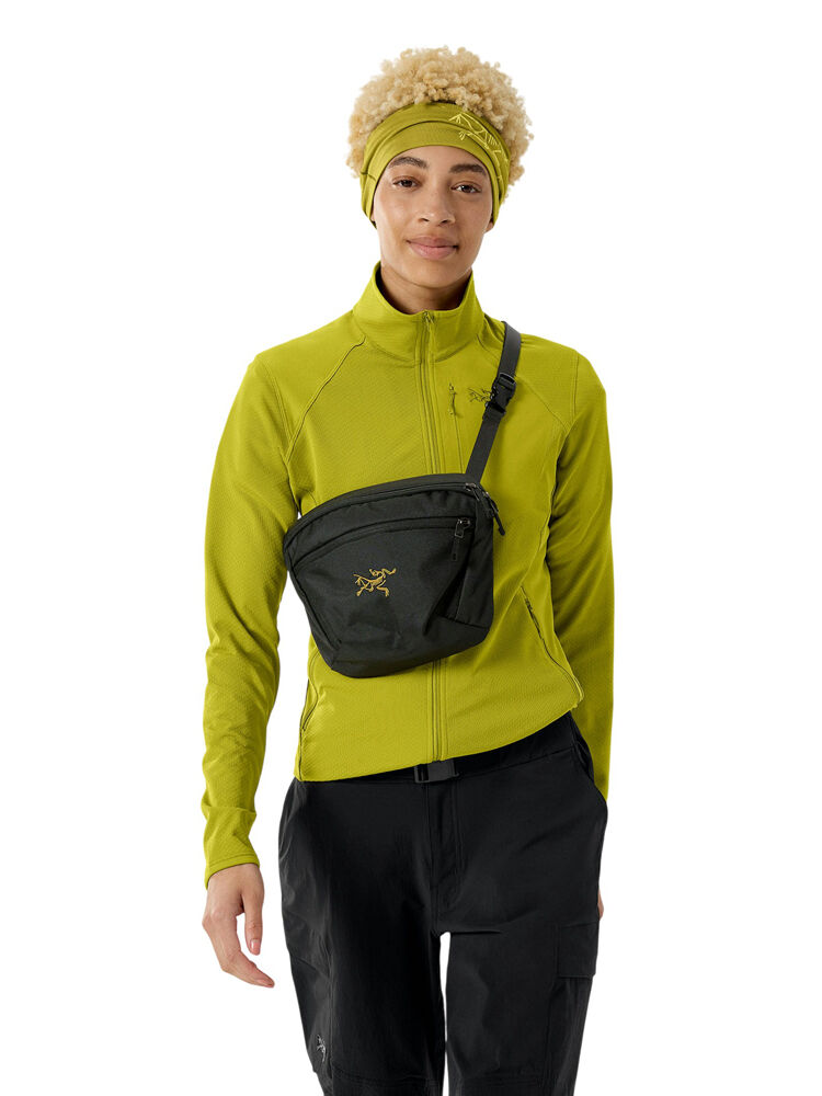 ☆定価以下☆ ARC'TERYX Mantis 2 Waist Pack 24k Arcteryx Mantis 2 Waist Pack - 24K Black - Arc'teryx