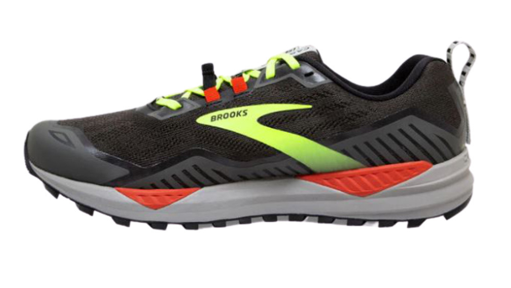 brooks cascadia wide