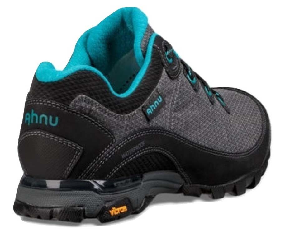 teva women's waterproof shoes