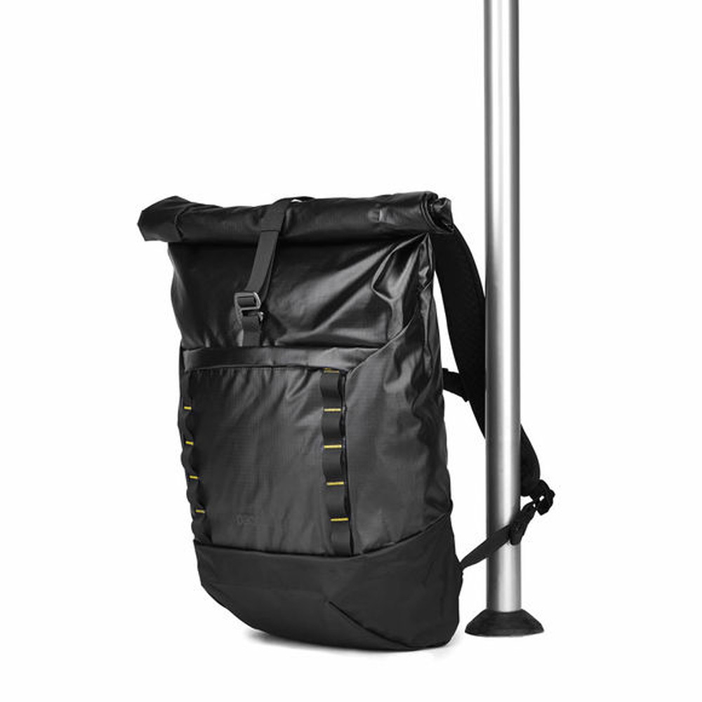 pacsafe dry lite 30l backpack