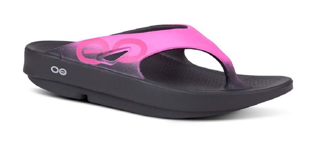 oofos recovery thongs