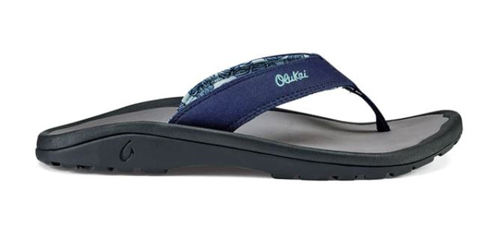 olukai mens sandals near me
