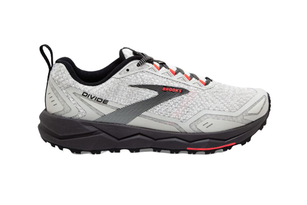 brooks womens trail running shoes