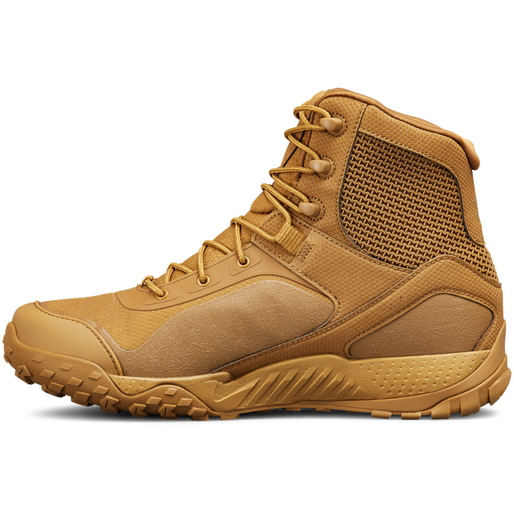 under armour hiking boots