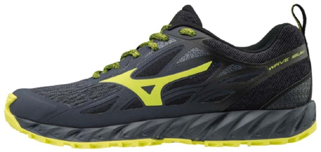 mizuno trail shoes