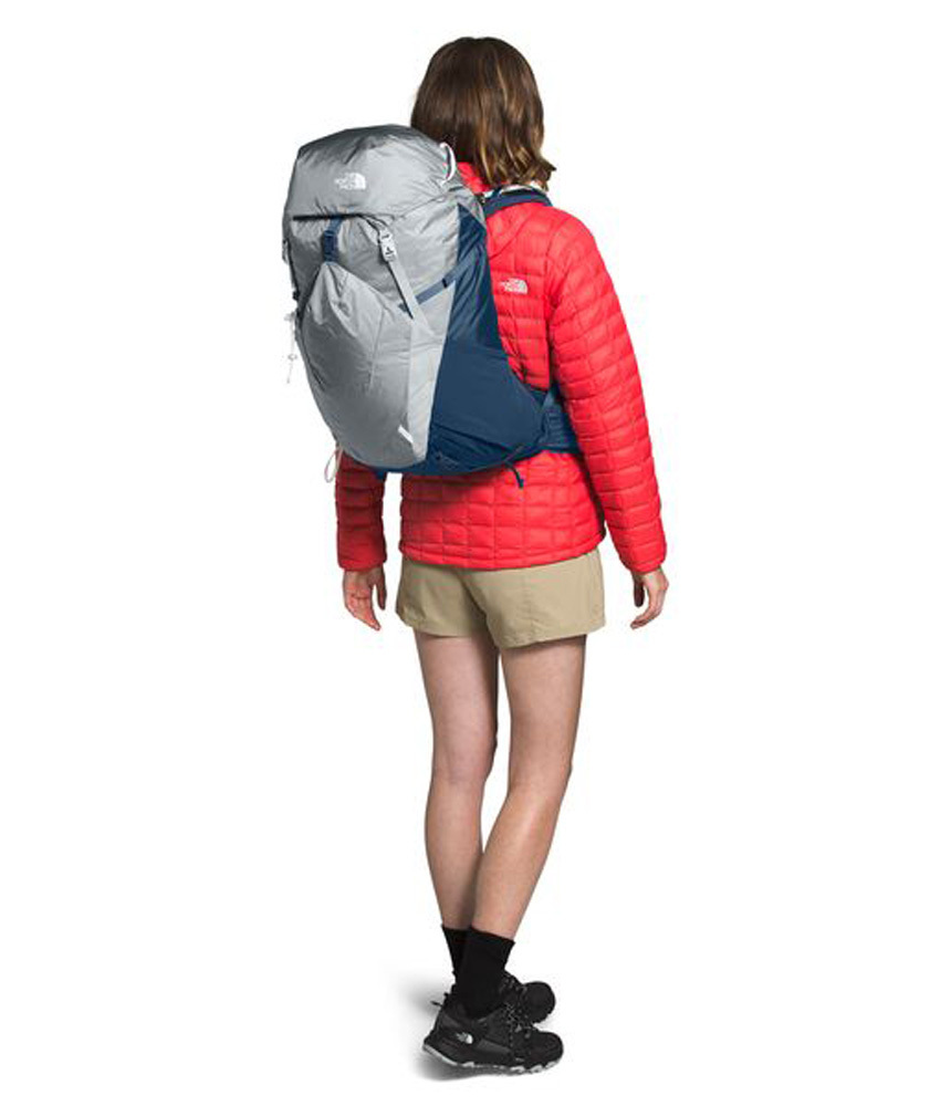 north face hydra 38