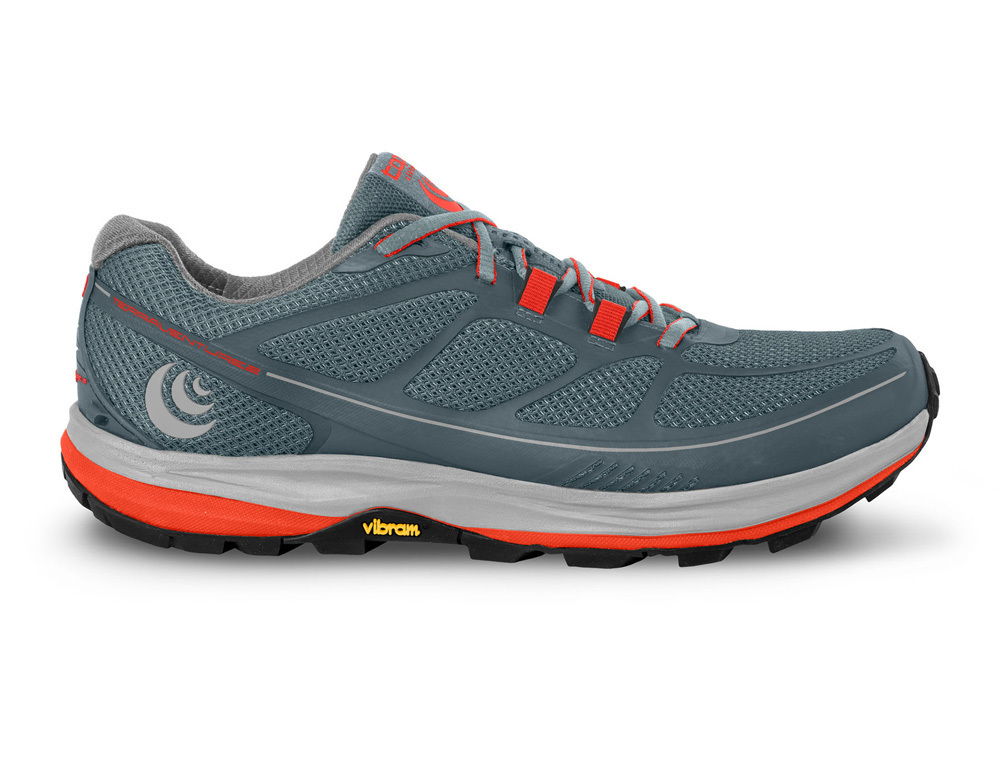 topo trail running shoes