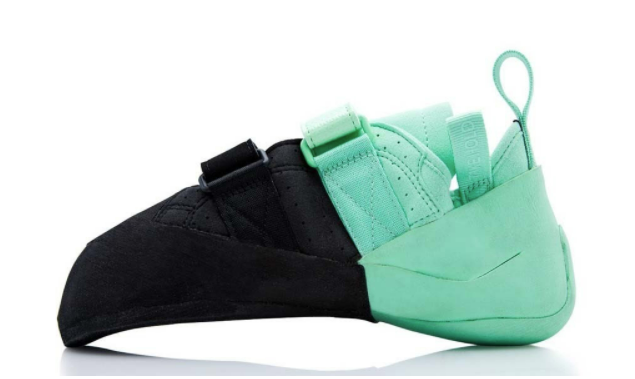 SO ILL Climbing shoes in Black and Green