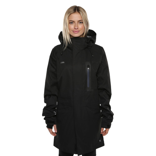 Woman wearing XTM Innisfail Unisex Rain Waterproof Jacket in Black
