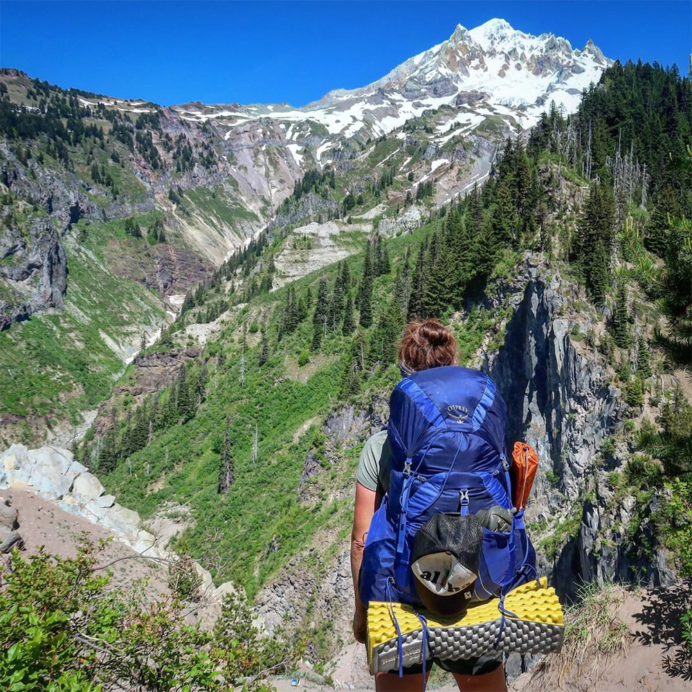 how to load your backpack for trekking