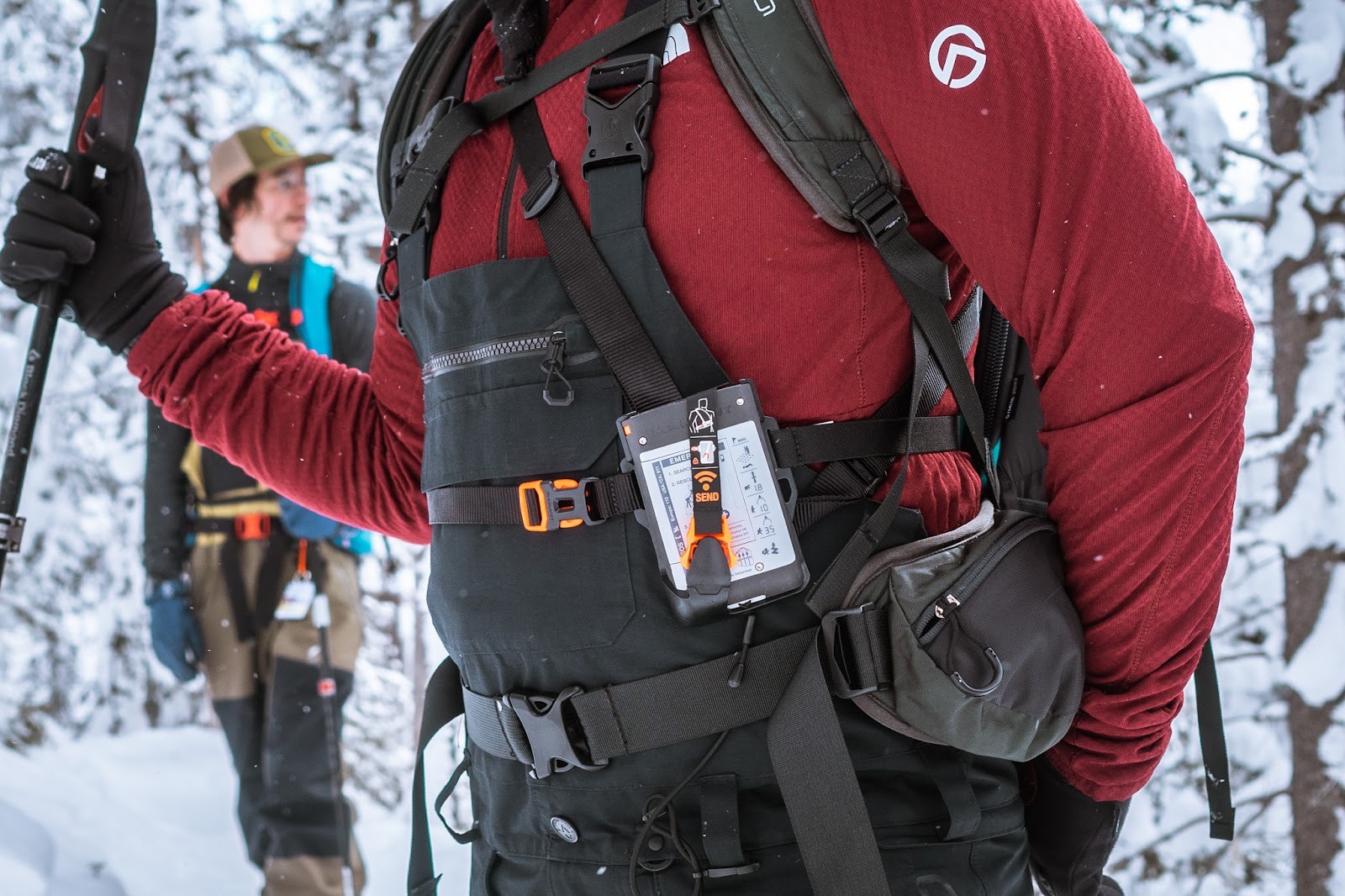 Mammut Avalanche Beacon in use in the snow by Wild Earth ambassador Simon Ennals.