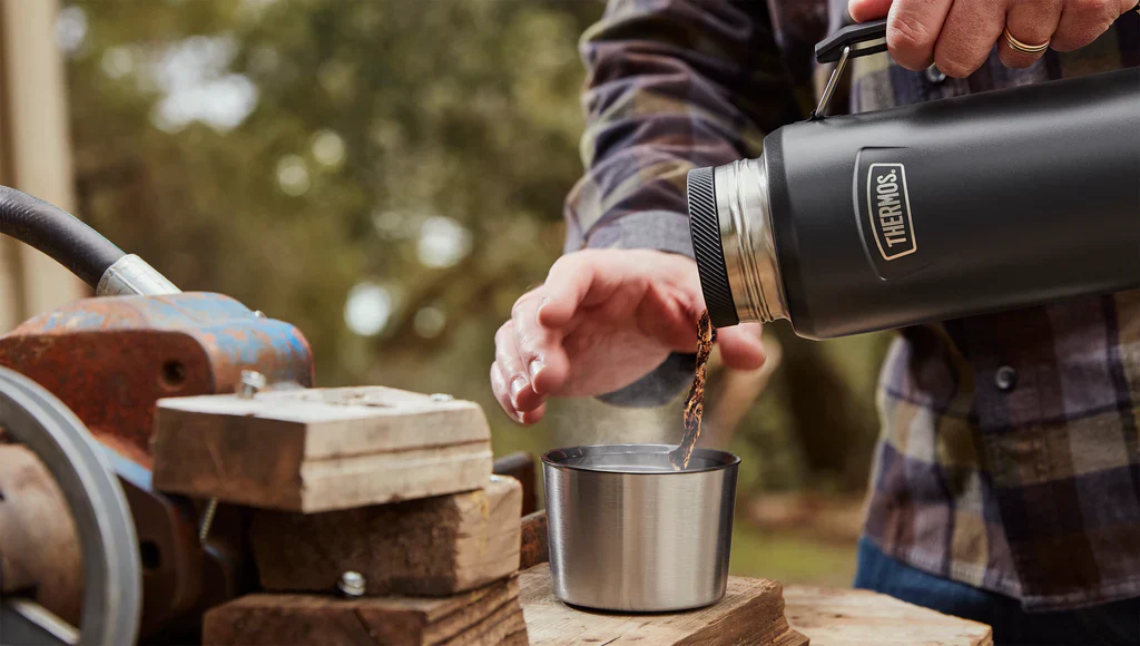 Thermos Vacuum Insulated