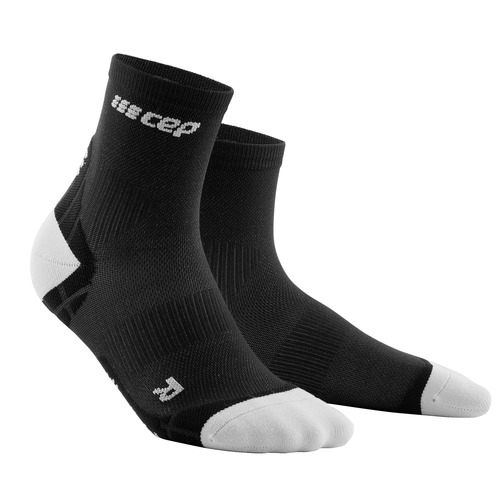 CEP ultralight V2 Running Short Socks - Black/Light Grey