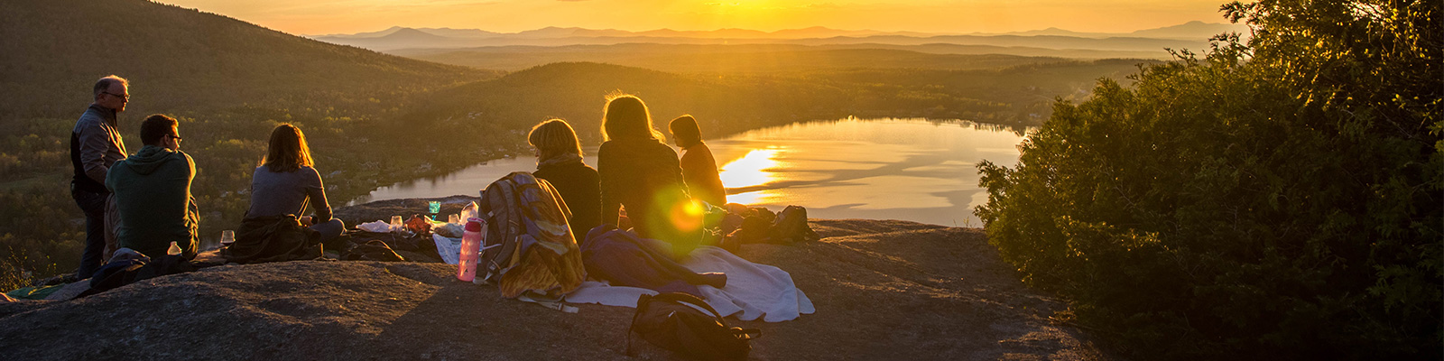 The Best Picnic Set Up For Adventure Frothers