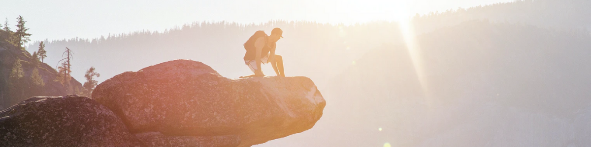 A Packing List Guide For Day Hiking