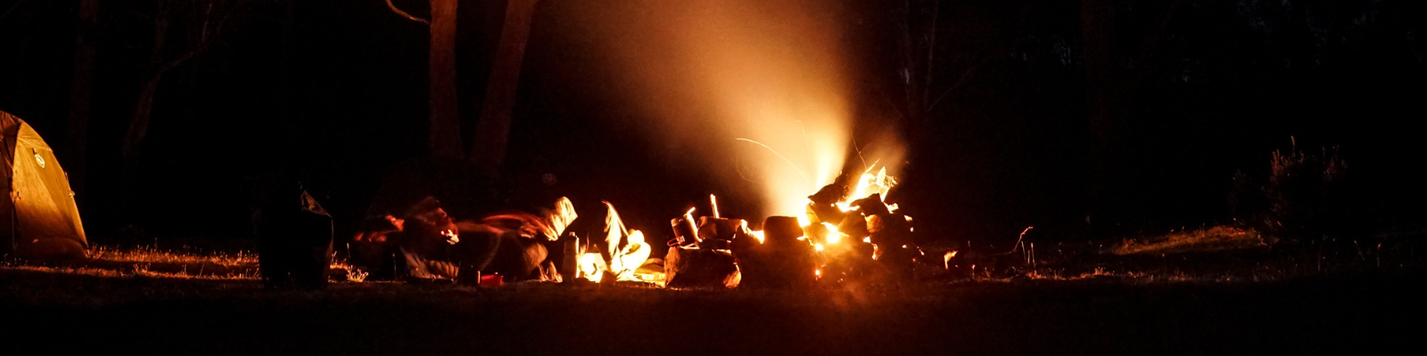 Best Personal Locator Beacons (PLBs) and Satellite Messengers in Australia (2026 Buyer’s Guide)